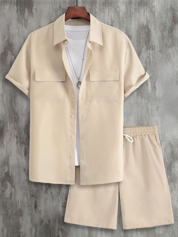 UP AND SHORT OUTFITS FOR UNISEX .