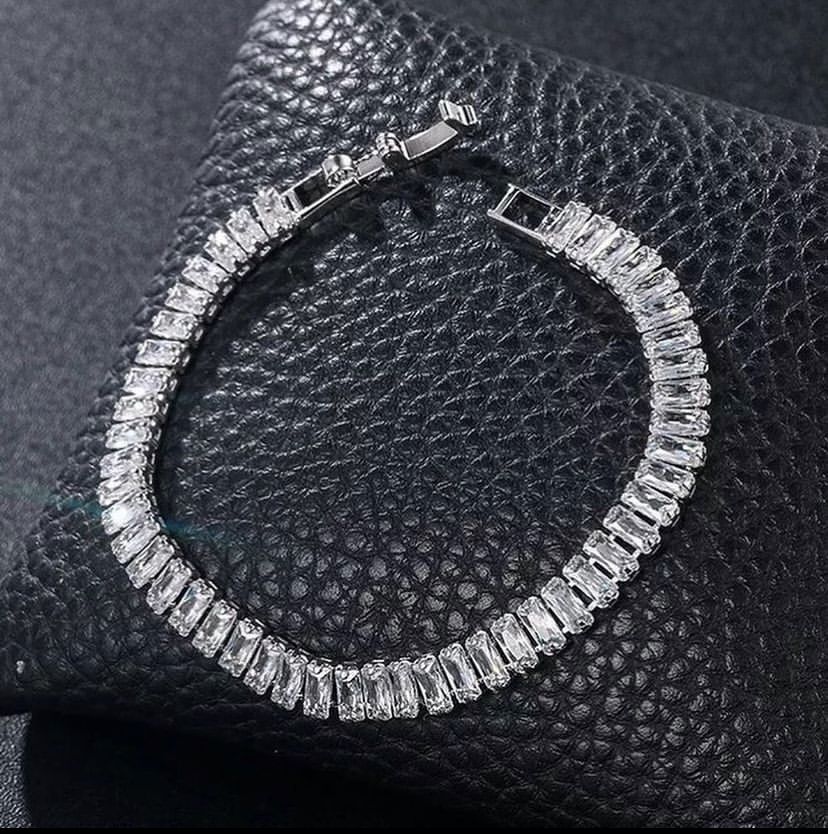 HIGH QUALITY SILVER ICE TENNIS BRACELET WOMEN MENS