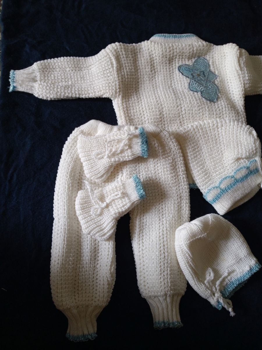 Set Of Baby Sweater With An Extra Cap A15 (0-1years) - White