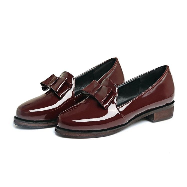 LOW FLAT COVER SHOES WITH B0W-WINE