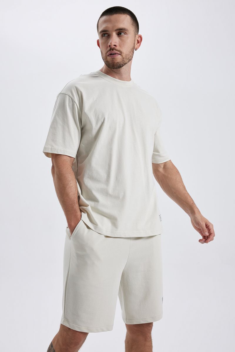 Man Oversize Fit Short Sleeve Crew Neck Knitted T-Shirt - Beige