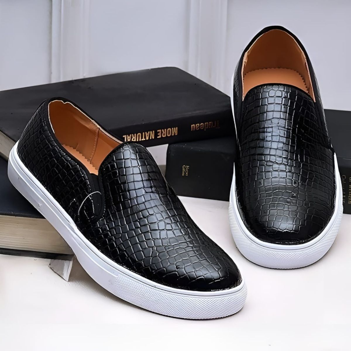 Oxford Confirm White Sole Men Design Shoe Black