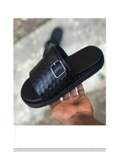 Men's Casual Outdoor Pam Slippers- Black