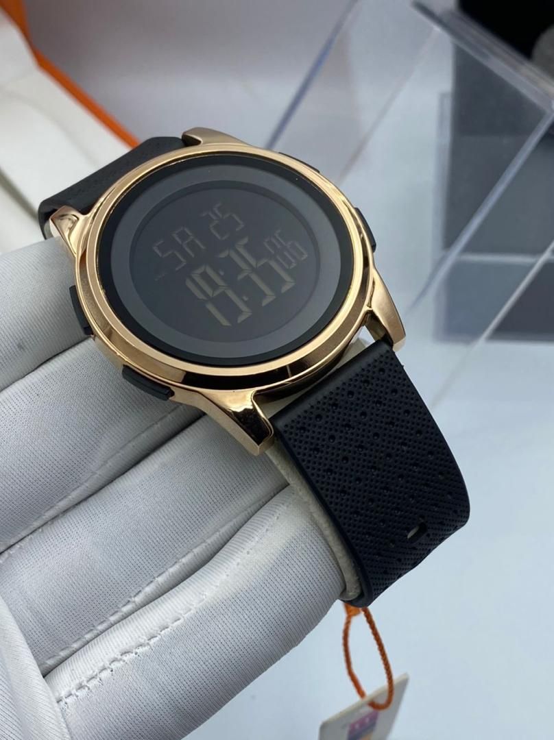 Top Luxury Digital Elegance Sophisticated Wristwatch