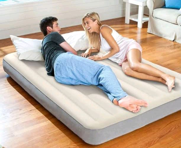 Inflatable Queen Size Airbed With Hand Pump