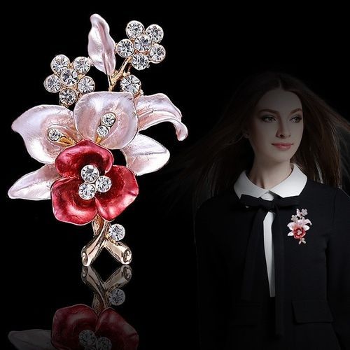 Creative Diamond-encrusted Flowers Shiny Rhinestone Brooch