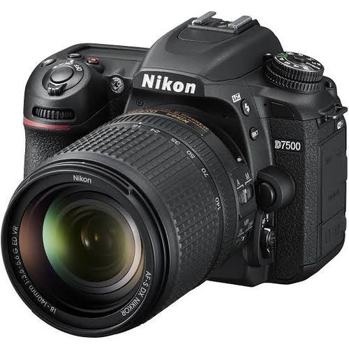 D7500 Camera With 18-140mm Lens (Plus Extra Battery)