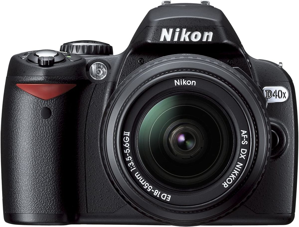 D40X Camera With 18-55mm Lens