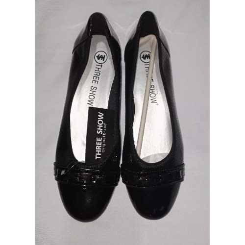 Ladies Flat Shoe - Black