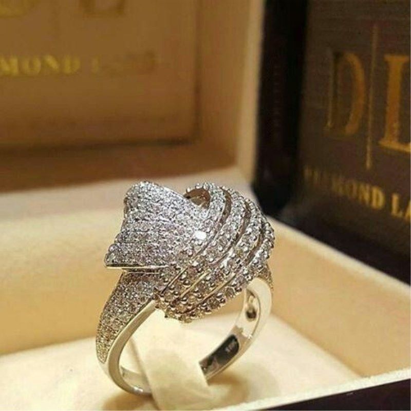 Charming Proposal Engagement Ring  Wedding Band For Women