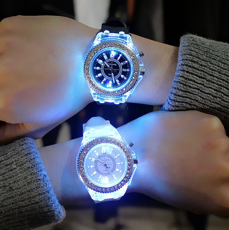 Woman Men\\\'s Watches 7 Color Light WristWatch