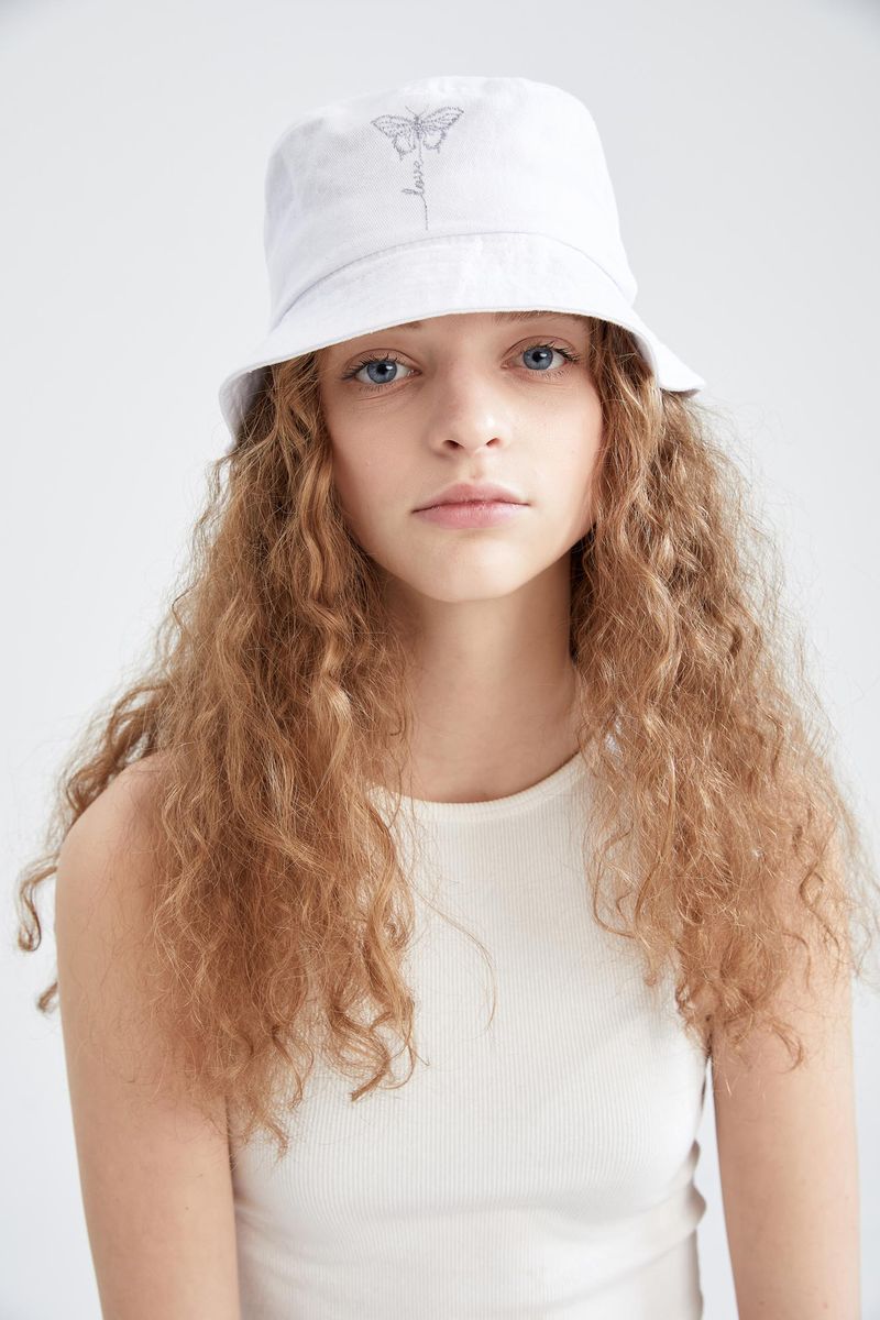 Woman Hat - White