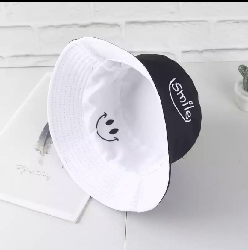 Unisex  Reversible Bucket Hat