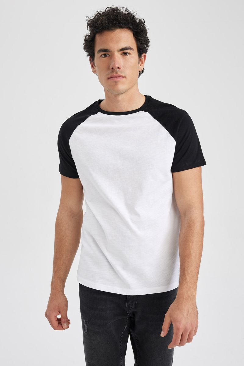 Man Young Slim Fit Short Sleeve Crew Neck Knitted T-Shirt - Black