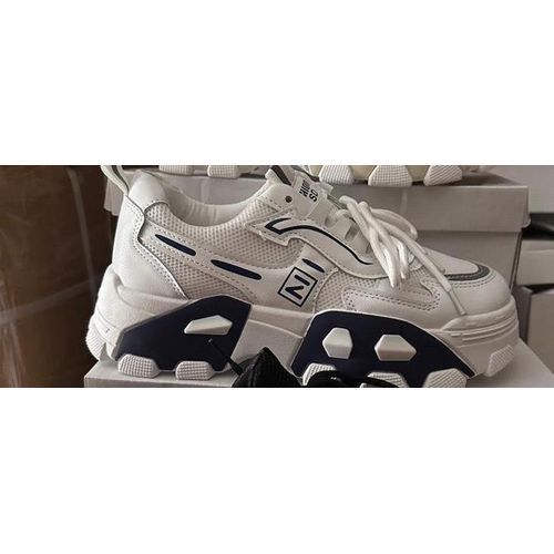 Soft Plain Ladies Unique Sneaker -acrtic Bla