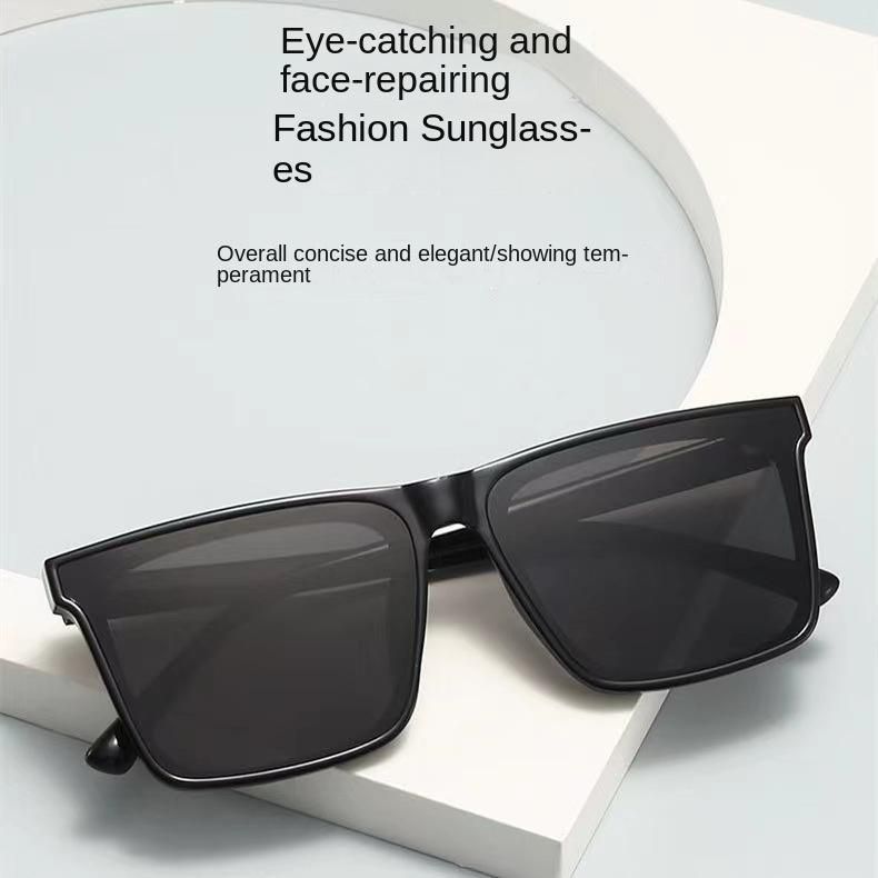 Men's and Women's Same Box Sun Glasses