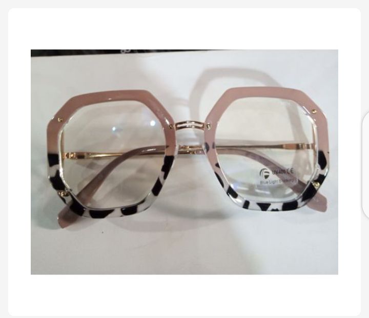 Ladies Fashionable Eye Glass Trendy