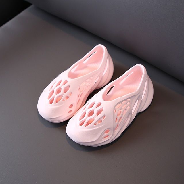 Runner Sandals Breathable Foam Shoes With Holes