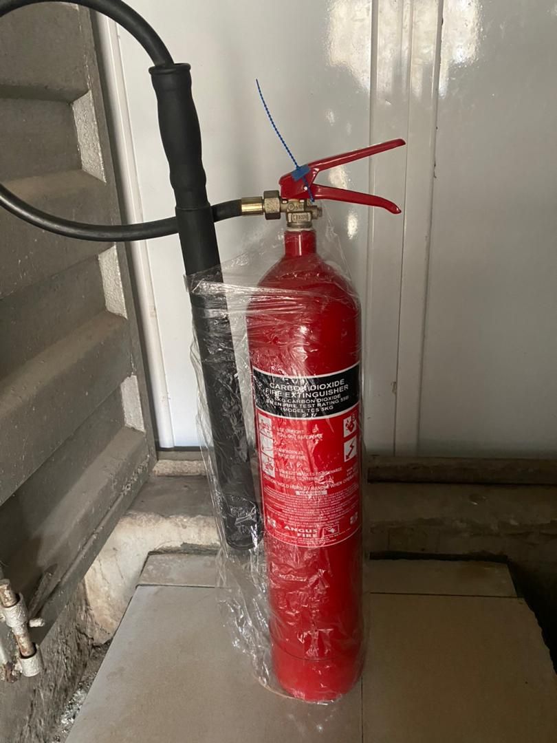 Angus 5kg Co2 Extinguisher
