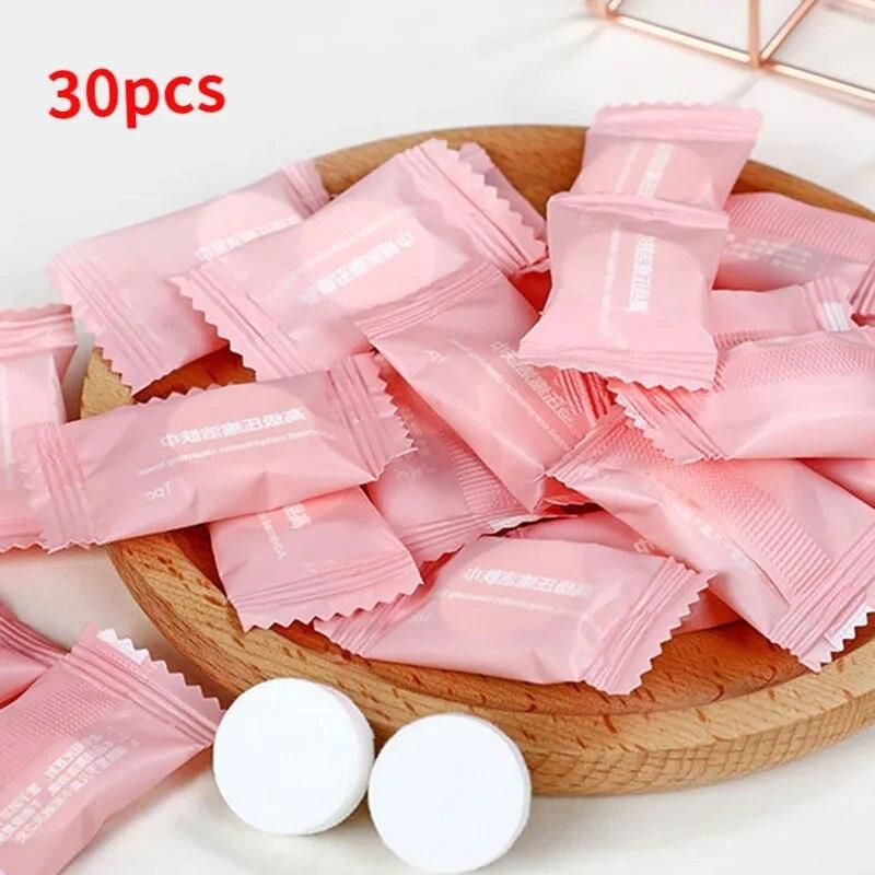 30pcs Disposable Towel Compressed Portable Travel Non-woven Face Towel Water Wet Wipe Outdoor Moistened Tissues Candy Towels