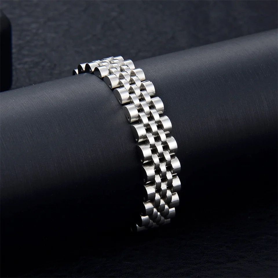 HIGH QUALITY STEEL SILVER MENS BRACELET