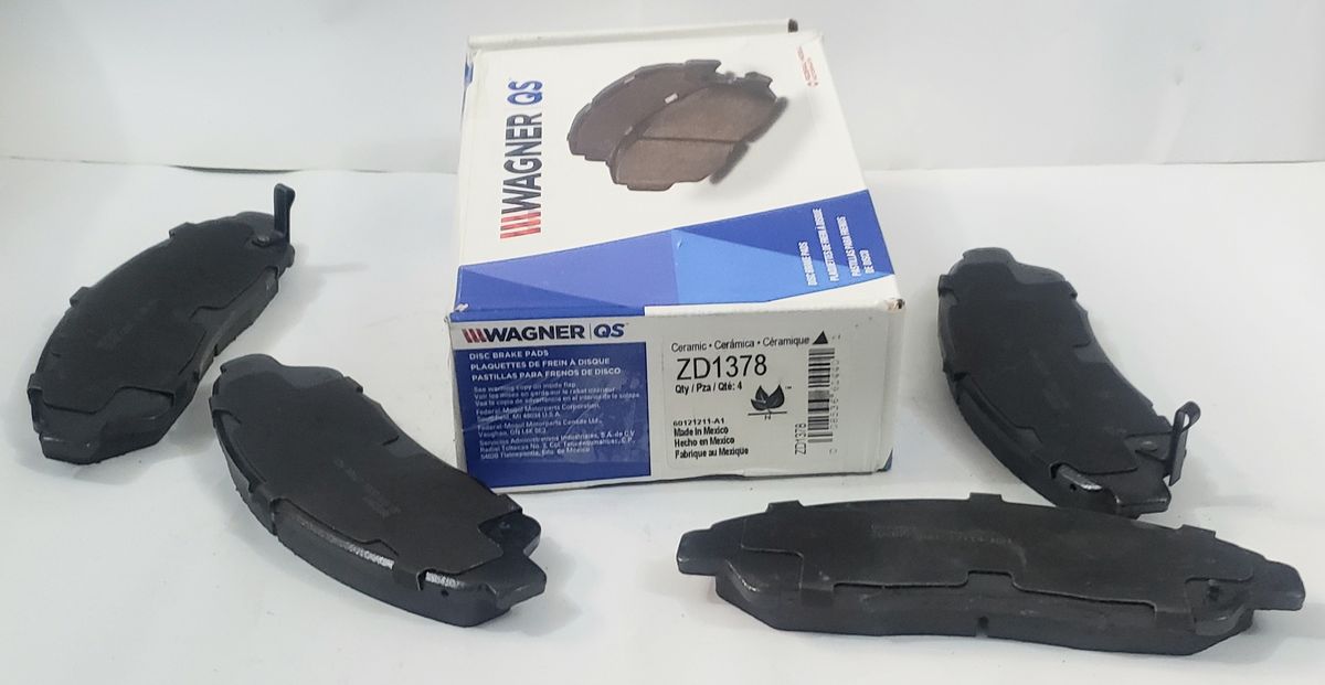 QS ZD 1378 CERAMIC FRONT BRAKE PAD SET