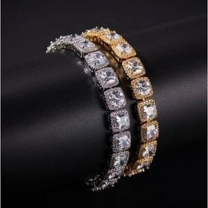 Cuban Link Hand Bracelet 2