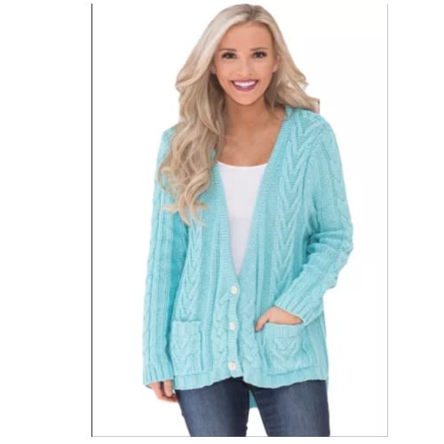 The Deep V Front Cable Sweater - Blue Button