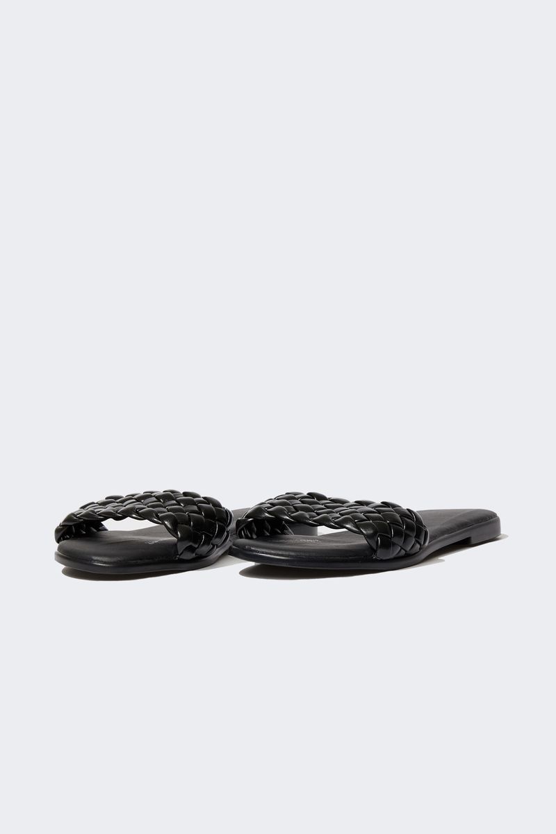 Woman Slippers Slipper-Flipflop-Black