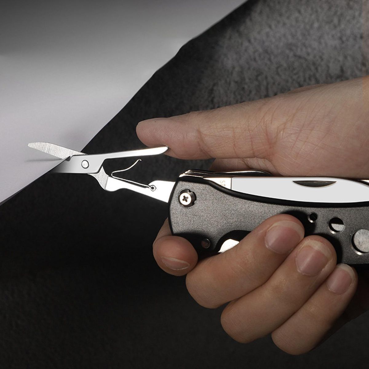 Pocket Multitool  Pliers Saw Foldable  For Survival Black