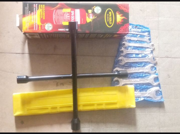Automobile Car Safety Fire Extinguisher + Wheel Spanner + 8 Pcs Flat Spanner + C-Caution Sign