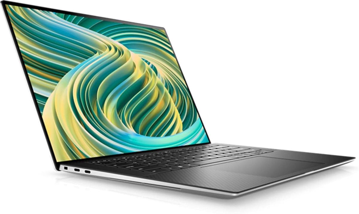 XPS 9530 13TH GEN INTEL CORE I7 32GB RAM 512GB SSD RTX 4050 (6GB) BACKLIT KEYBOARD WINS 11