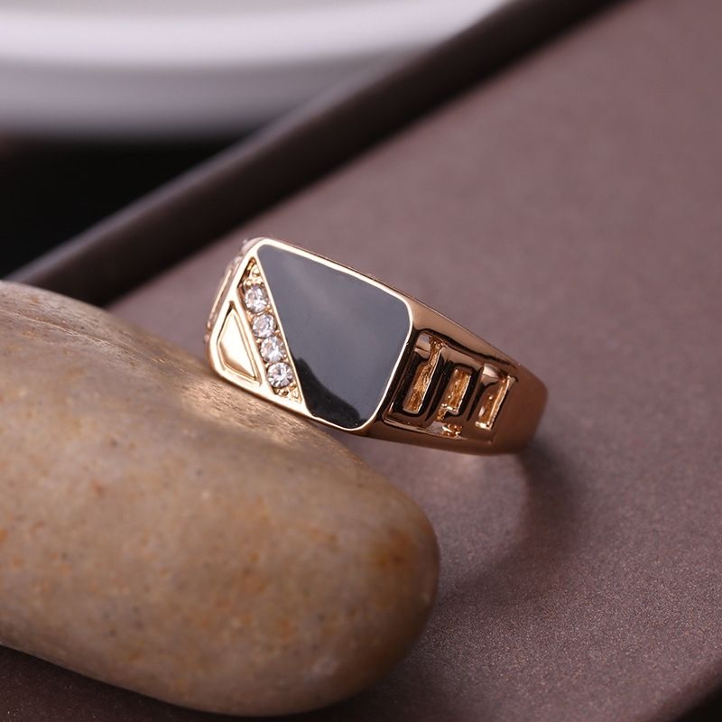 Male Fashion Classic Rhinestone Enamel Rings, Ring Size:7(Gold)