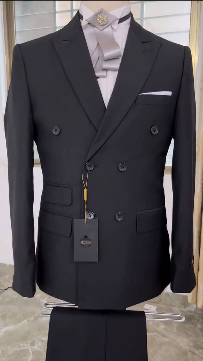 Double Breasted Suit - Black