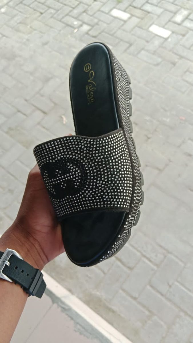 Executive Ladies Wedge Slippers- BLACK