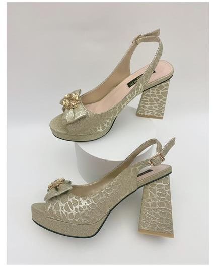 Gorgeous Golden Sandal For Ladies