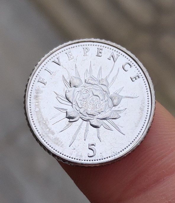 Gibraltar 5 Pence 18mm Commonwealth Coins Old Coin