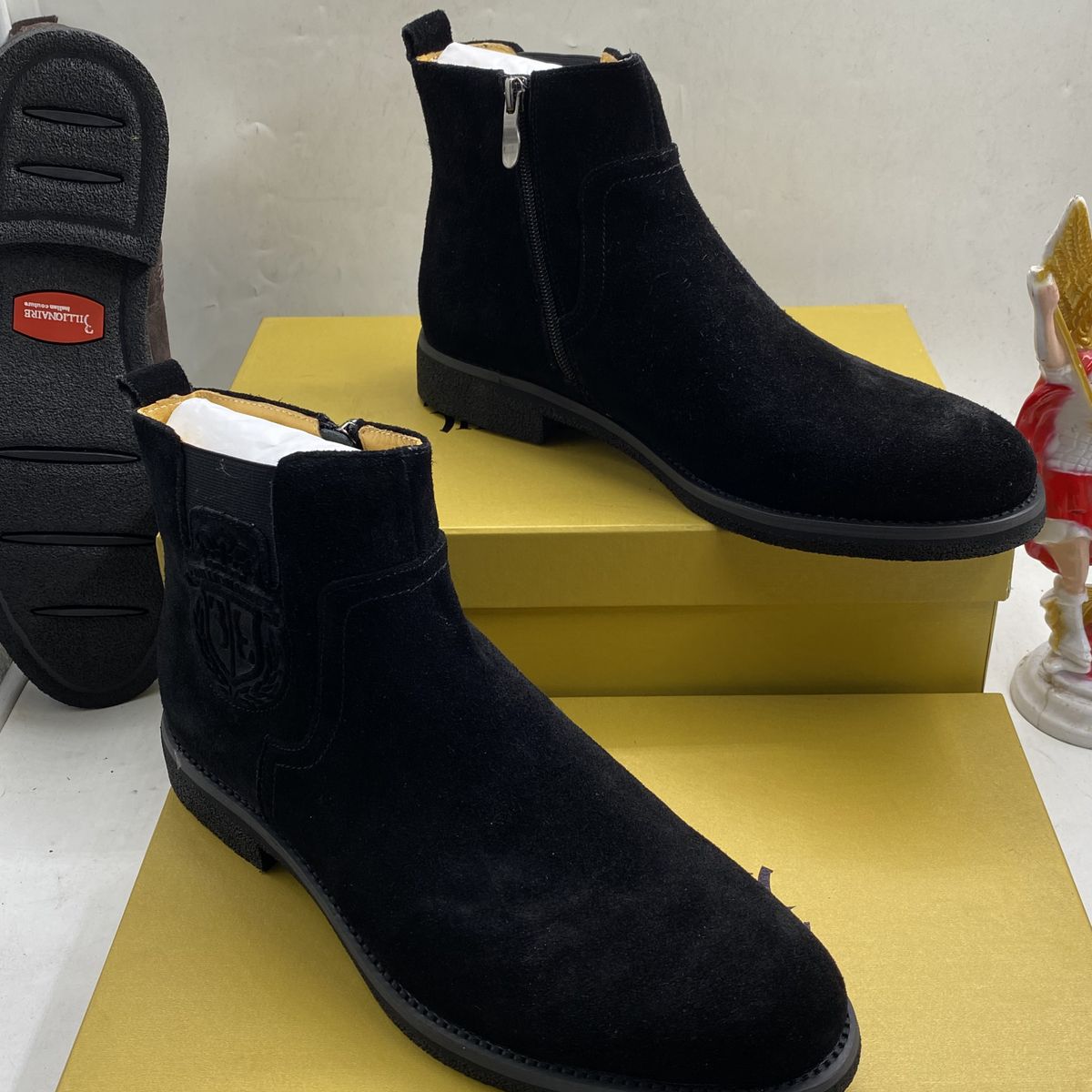 Men Chelsea Boots Pointed Suede Business Dress Soft Black