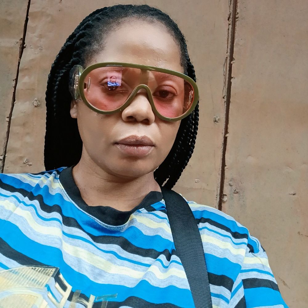 Cute Stylish Ladies Sunshade Glasses