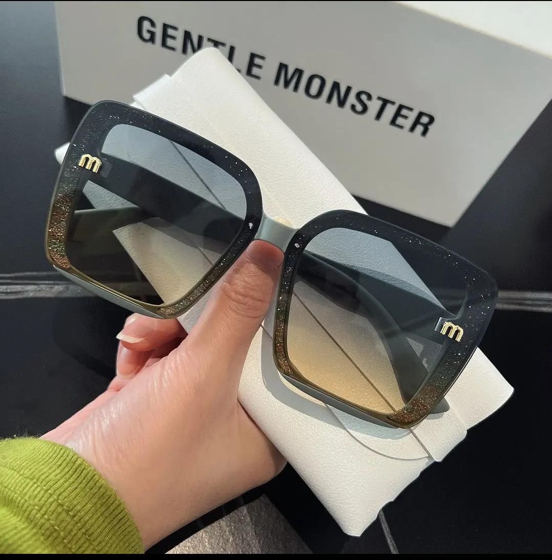 MuiMui High-End Diamond Women's Face without Makeup Gadget Large Square Frame Sunglasses UV Protection Celebrity Live Sunglasses