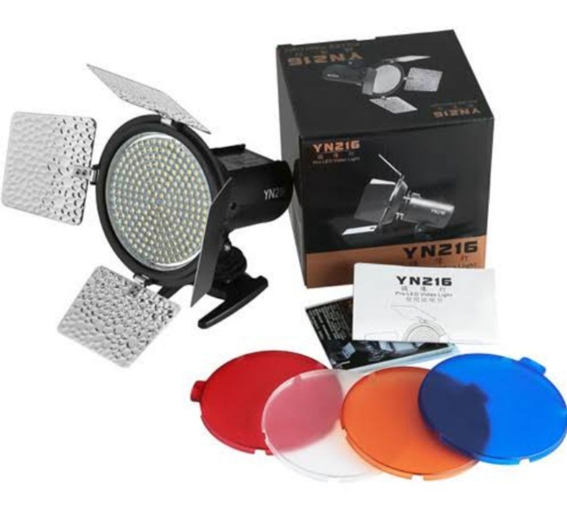 Video  CAMERA Light YN 216