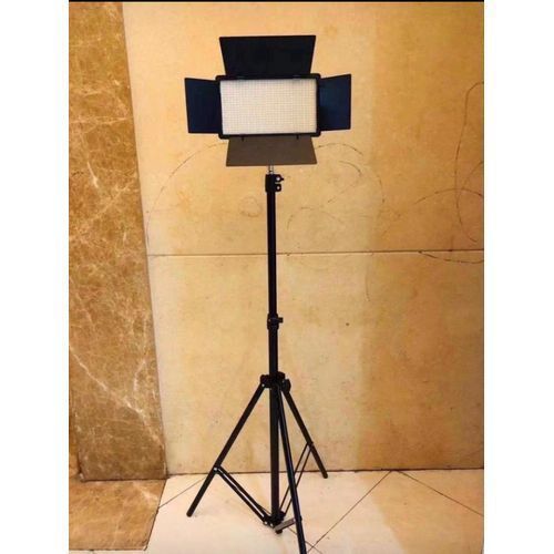 Power Pro LED 600 + Battery +Tripod + Charger