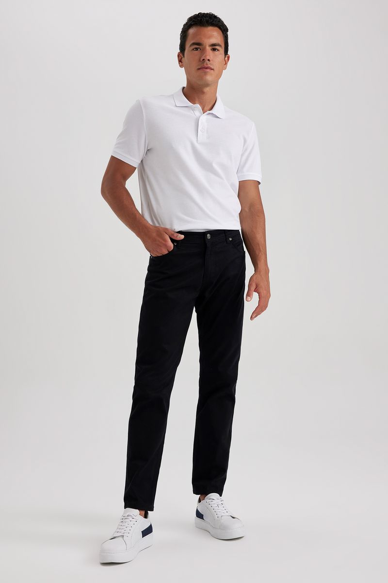Man Regular Fit Chino Trousers - Black