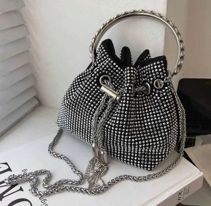 Quality Chainy Quality Ladies Handbag- Slvr & Blk