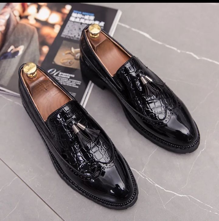MENS BROGUE DESIGNERS TIE   SHOES BLACK