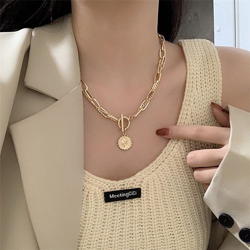 Link Female Gold Necklace