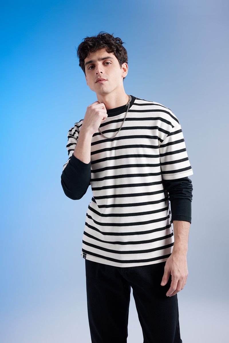 Man Young Comfort Fit Crew Neck Short Sleeve Knitted T-Shirt - Black