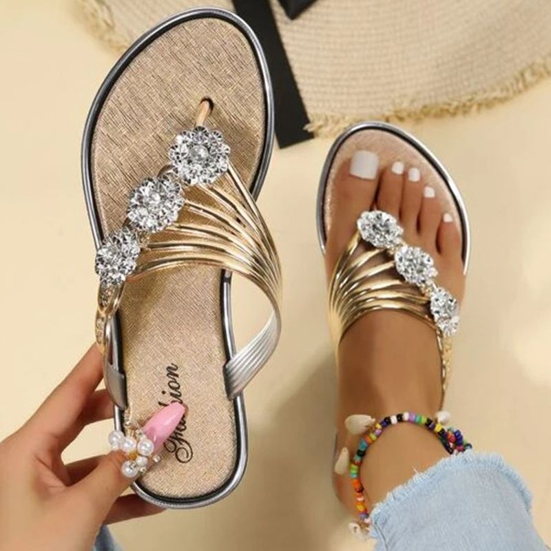 Summer Ladies Rhinestone Sparkle Decorative Flip Flops