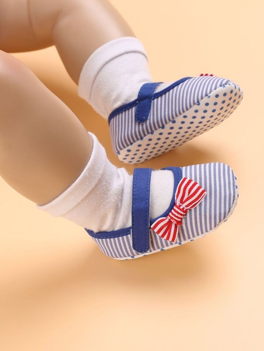 Baby Girl Glitter Side Bow Prewalkers (white/blue)