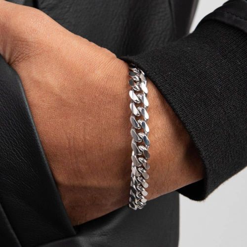Luxury Collection Top Notch Non Tarnish Original Quality Cuban Silver Bracelet